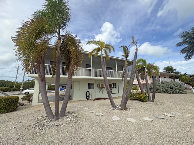 Upper Keys Rentals - Gone Coastal exterior